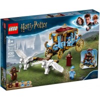 75958 Beauxbatons' Carriage: Arrival at Hogwarts